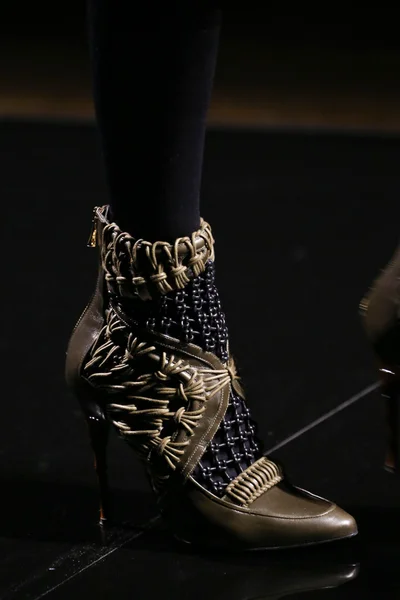 Look 73